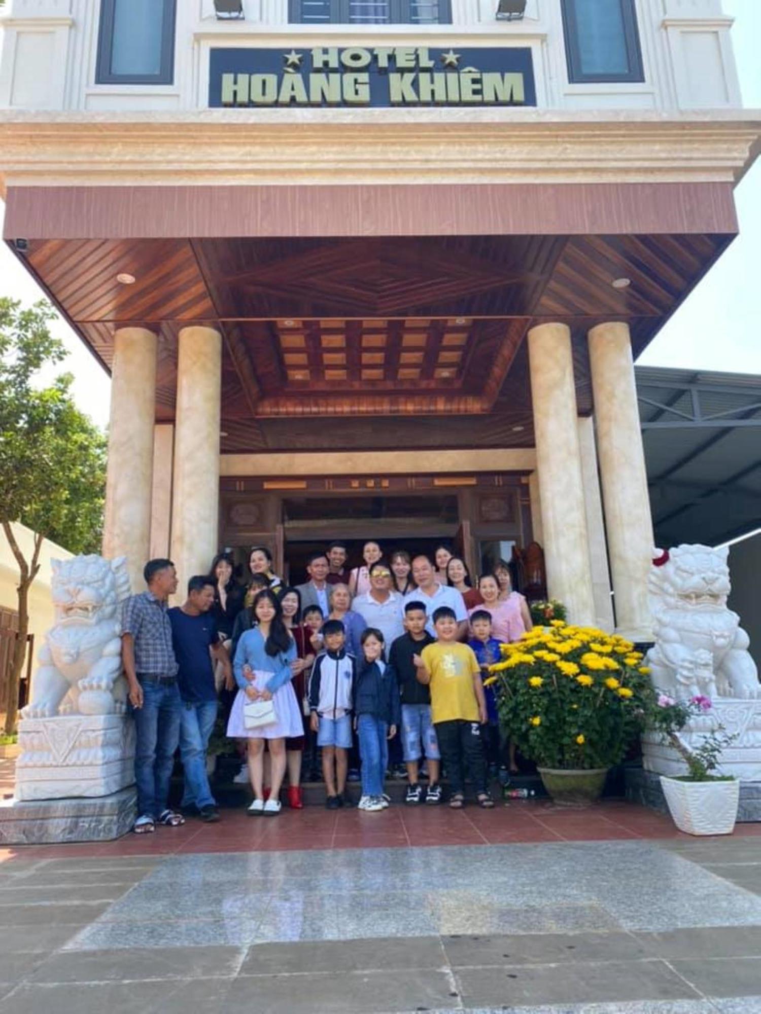 Hoang Khiem Hotel 波来古市 外观 照片