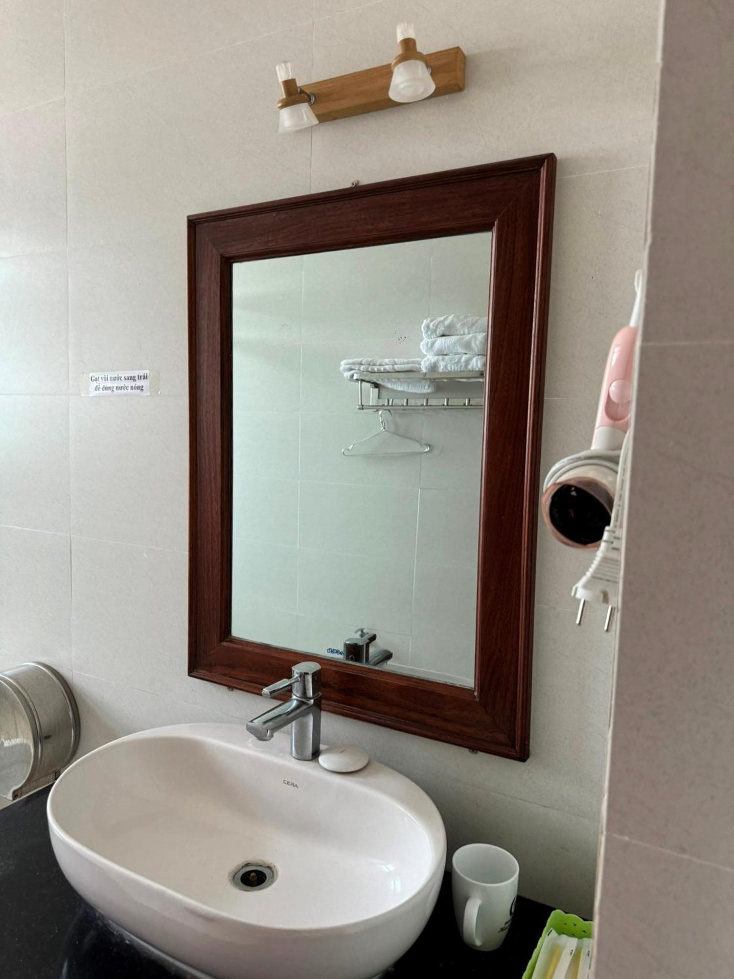 Hoang Khiem Hotel 波来古市 外观 照片